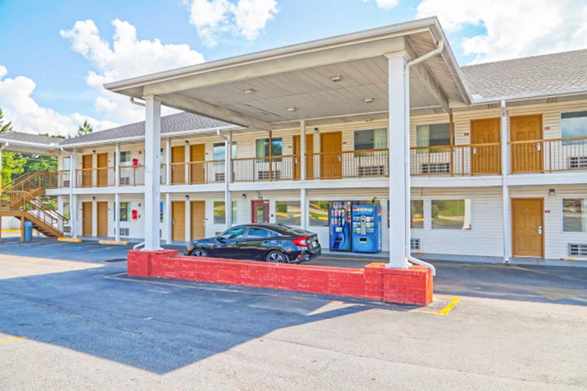 Economy Inn By Oyo Ashburn Zewnętrze zdjęcie
